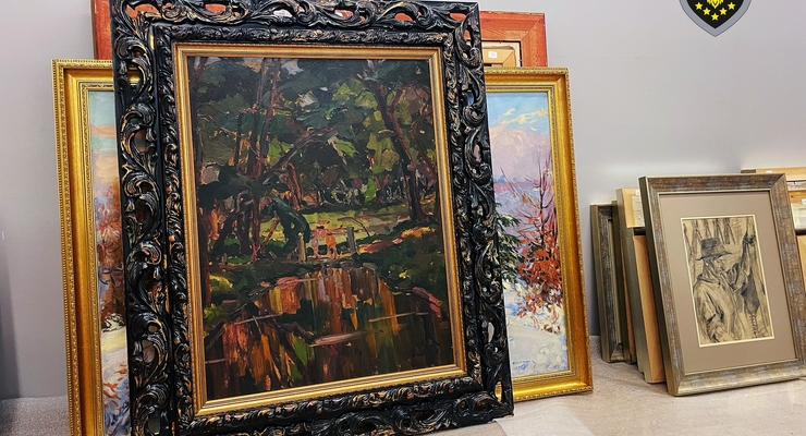 Картины Медведчука / facebook.com/arma.gov.ua