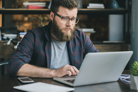 В Украине утвердили Стратегию развития сферы электронных коммуникаций: детали