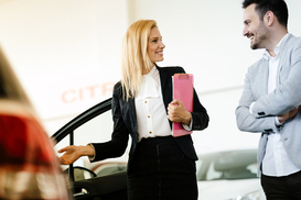 Какие авто выбирают украинцы: бензиновые лидируют, электрокары догоняют