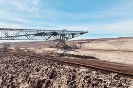 Титановые земли: у Фирташа забрали часть карьера