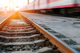 Из Львова в Польшу: Украина получит €76 млн на строительство евроколеи