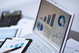 Украинцы активно открывают бизнес в Польше: сколько основали во время войны