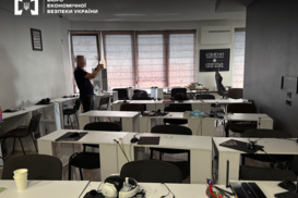 В Киеве колл-центр обманывал иностранцев: БЭБ разоблачило мошенников