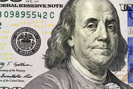 Что будет с курсом доллара в Украине: аналитики улучшили прогноз