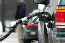 Исторический рекорд: в РФ стремительно растут оптовые цены на бензин