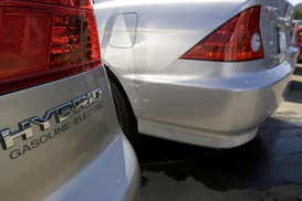 Гибридов становится больше: какие модели покупали украинцы в июле