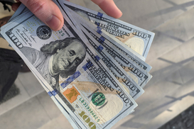 Курс доллара в августе: когда стоит покупать валюту