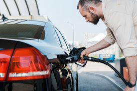 Дроны остановили НПЗ: Россия планирует импортировать бензин из Китая