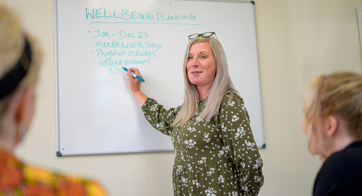 Centre for Ageing Better  / unsplash.com