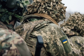 В Украине продлят военное положение и мобилизацию: президент внес законопроект