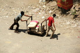 ТОП стран с самой длинной и короткой рабочей неделей в 2025 году: где  Украина