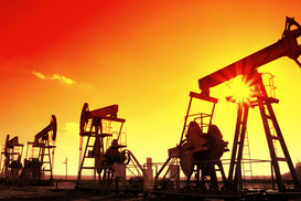 Один из крупнейших НПЗ России остановил работу после атаки дрона - СМИ