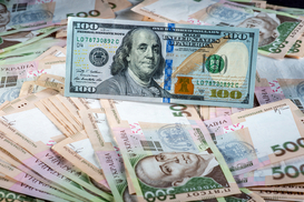 Триллион в гривне: вклады украинцев в банках продолжают расти