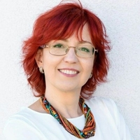 Марина Довнич