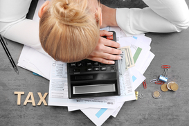 Час спливає: українці ще можуть повернути частину сплачених податків