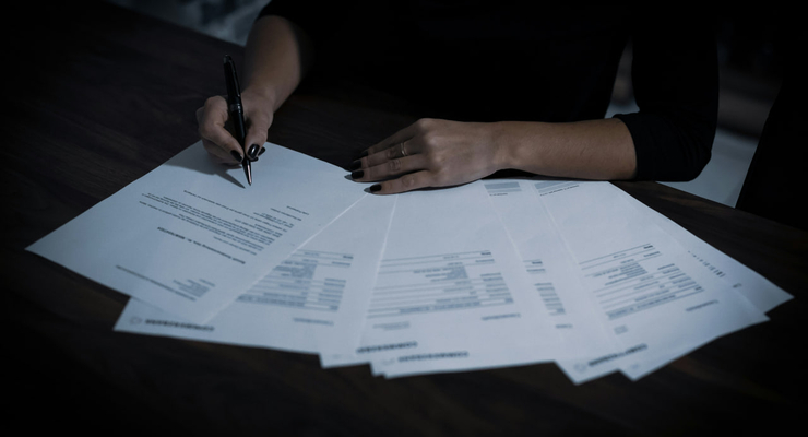 Dimitri Karastelev  / unsplash.com