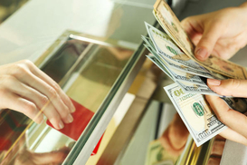 Близько 200 перевірок за рік: ДПС оштрафувала обмінники на 58 млн грн