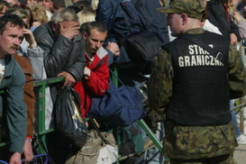 Депортация из Польши: основные причины и риски для иностранцев