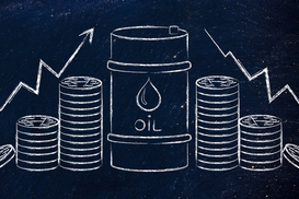 Санкции давят на нефтяной сектор РФ: добыча падает, сырье накапливается в море