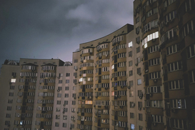 Где в Украине меньше всего отключений света и сколько там стоит жилье: анализ