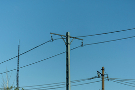Закупки электроэнергии по высоким ценам продолжаются: ТОП-10 тендеров