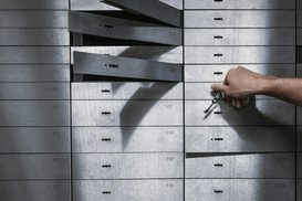 Вклади українців і ФОПів у банках б'ють рекорди: скільки грошей зберігають