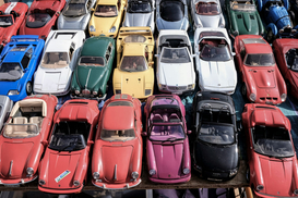 У 2025 році імпорт авто в Україну сягнув майже 445 тис: що везли і ТОП-марки