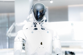 Крок у майбутнє: у Китаї XPENG почне серійне виробництво роботів-гуманоїдів