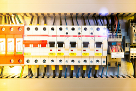 Тарифы и долги: при каких условиях могут отключить свет в доме в 2026 году