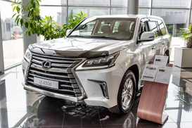 Toyota відкликає понад 15 тис позашляховиків Lexus LX у США: у чому причина