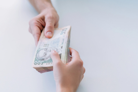 Найкорумпованіші сфери України: де найчастіше просять хабарі