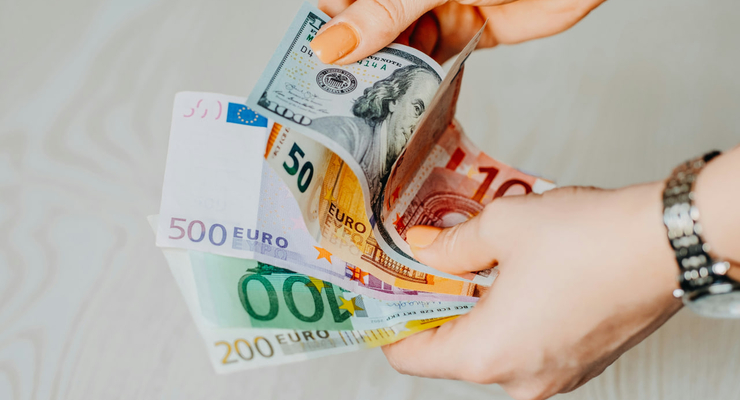 omid armin / unsplash.com