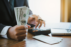 Допомога ЄС на €90 млрд: коли Україна отримає гроші та на що їх витратять