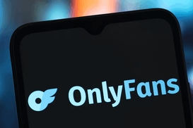 Доходы с OnlyFans: сколько заплатили модели в госбюджет Украины