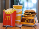 Продажи McDonald's ушли в минус: как война с Ираном ударила по фастфуду
