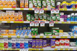 Supermarkets Eye Ukraine's Pharma Market: How Pharmacy Chains Plan to Respond