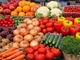 Летний рацион 2026: какие продукты подешевели, а какие бьют по карману