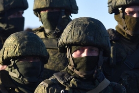 Кремль спустил в регионы новый план по отлову контрактников на войну – СМИ