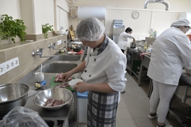 От 30 до 170 тысяч грн: сколько платят рабочим в Украине и Германии