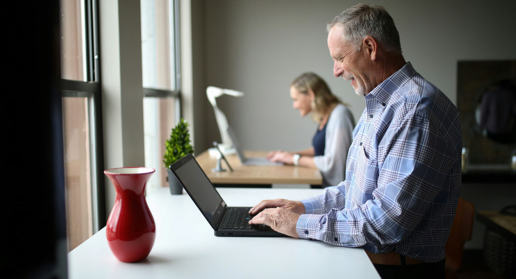 TheStandingDesk / unsplash.com