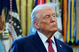 Нефть, выборы и Кремль: почему Трамп заблокировал санкции против РФ